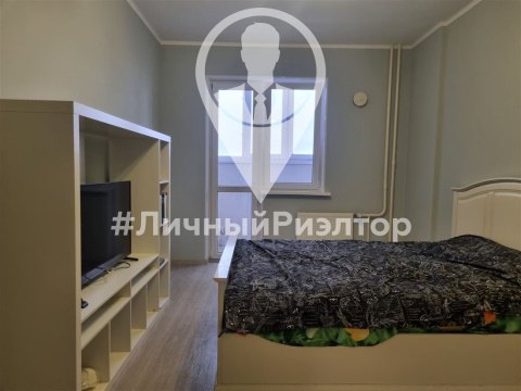 1-к квартира, 24/25 эт., 42м²